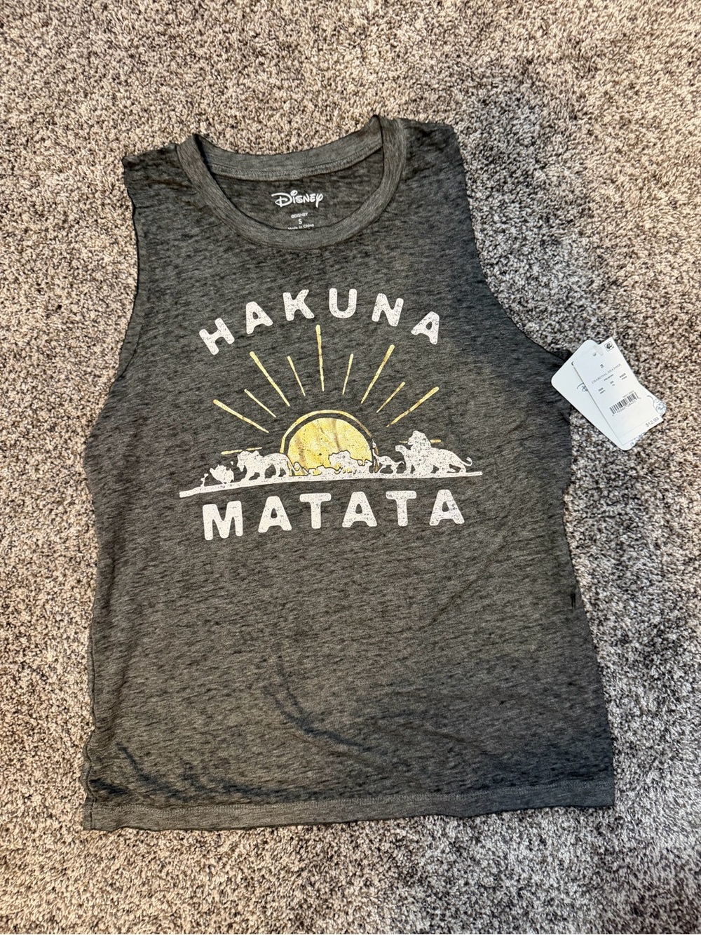 Disney Gray Tank Top with Yellow Sun 'Hakuna Matata'
